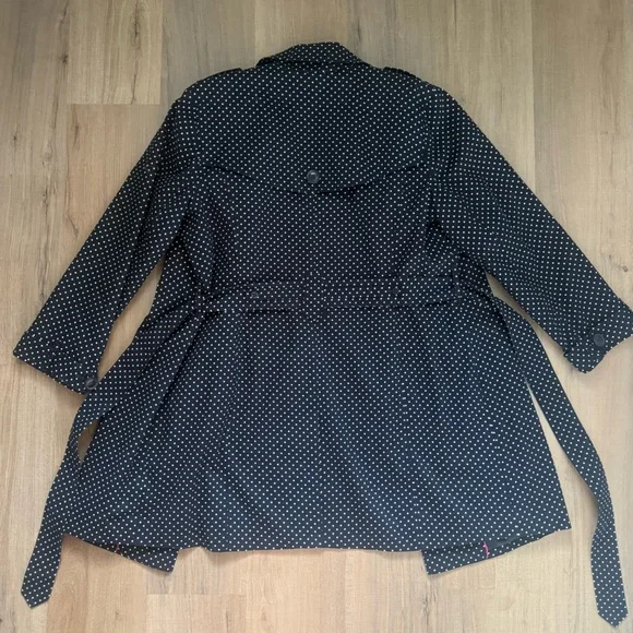 London Fog Navy Polka Dot Cotton and Spandex Trench Like / Rain Coat 🧥 - Picture 7 of 11